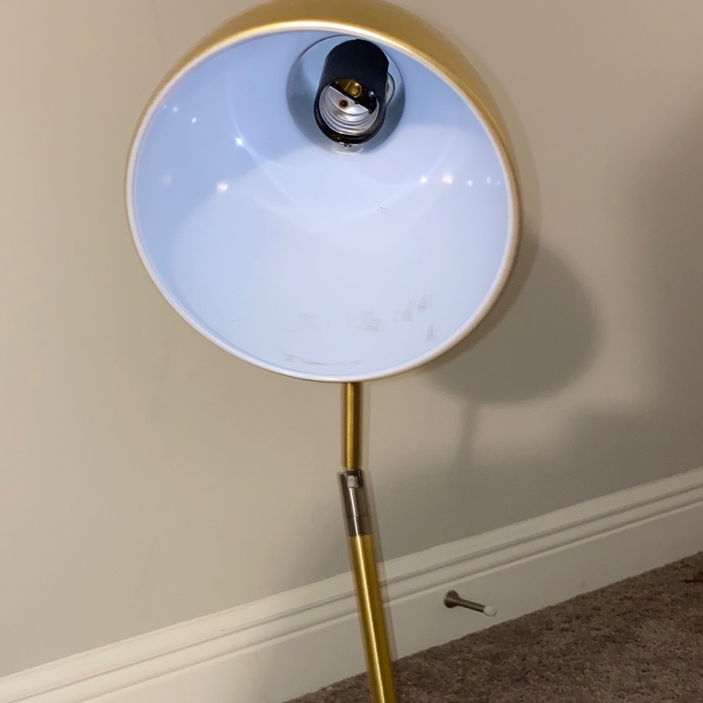 ||Gold Touch Lamp||